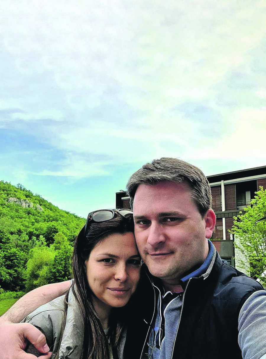 NJIH LJUBE MINISTRI Ovo su partneri ministara u Vladi Srbije, privatan život političara izašao na videlo (FOTO)