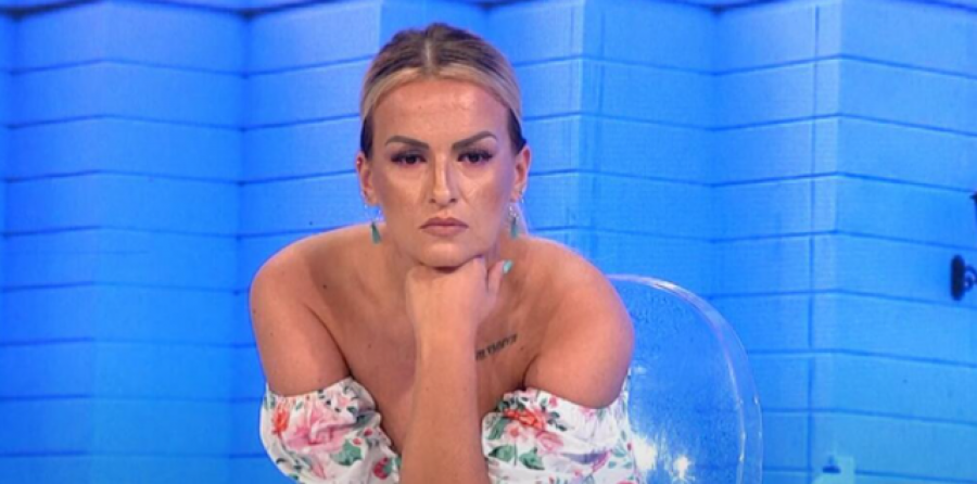 JOVANA JE ZA MENE FOLIRANT Ermina Pašović raskrinkala misicu, pokazala fotku na kojoj bivša zadrugarka leži sa jednim dečkom (FOTO)