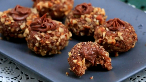 Sitni kolač bez pečenja: Lešnik gnezdo