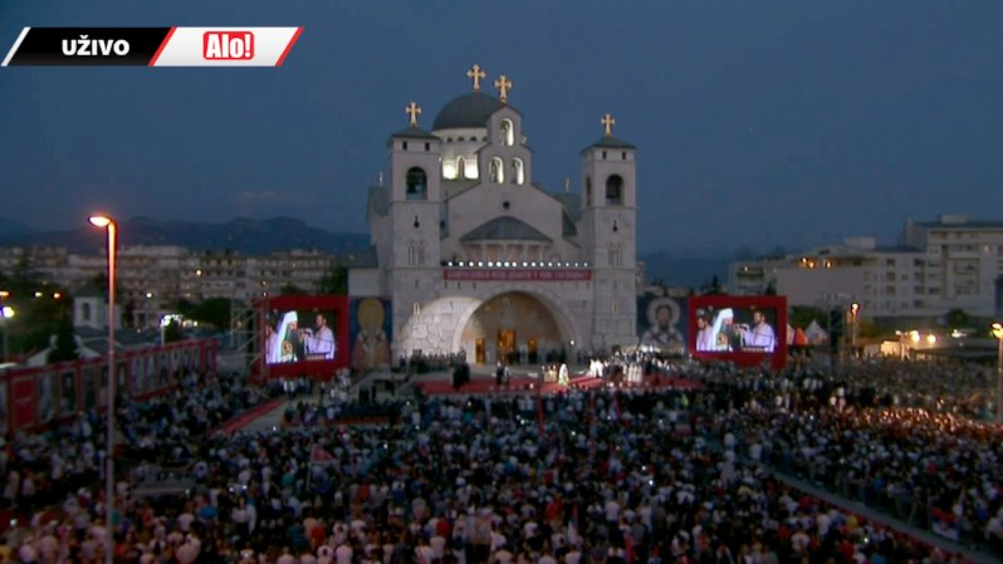 HILJADE VERNIKA IH JE DOČEKALO Mitropolit Joanikije: Znamo da su podele u Crnoj Gori veštački izazvane