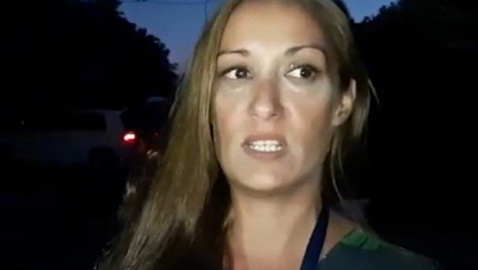 LUDILO NA CETINJU Komite napale ekipu Objektiva, nasrnuli na novinarku (VIDEO)