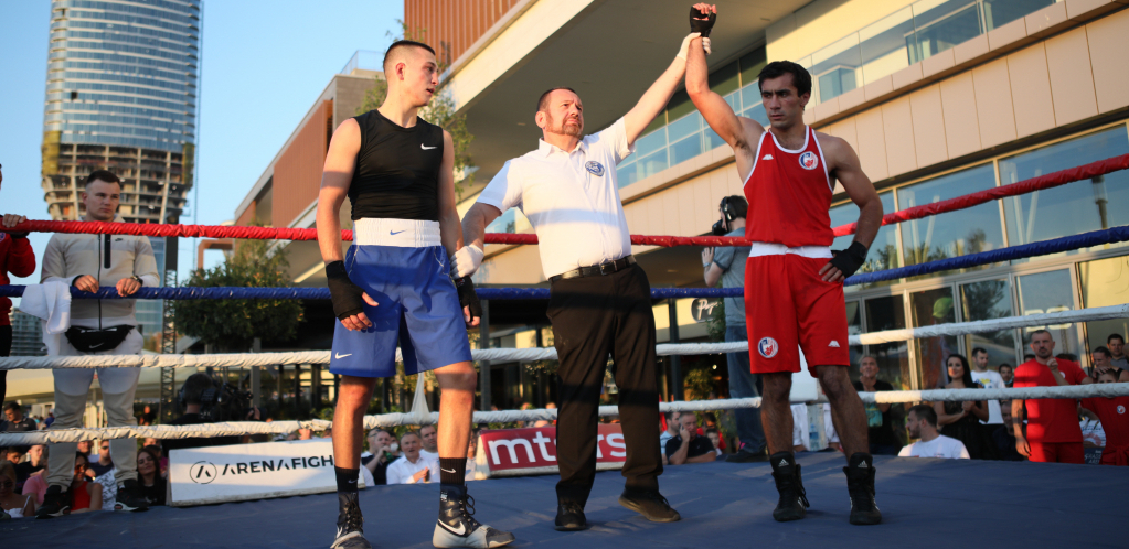 BOKS SPEKTAKL U REGIONALNOJ LIGI Zvezdin bal na vodi, kraj Save pao bratski klub Radnik! (VIDEO)