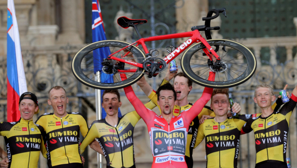 SLOVENAC GOSPODARI SVETSKIM SPORTOM Treći put je slavio na čuvenoj trci