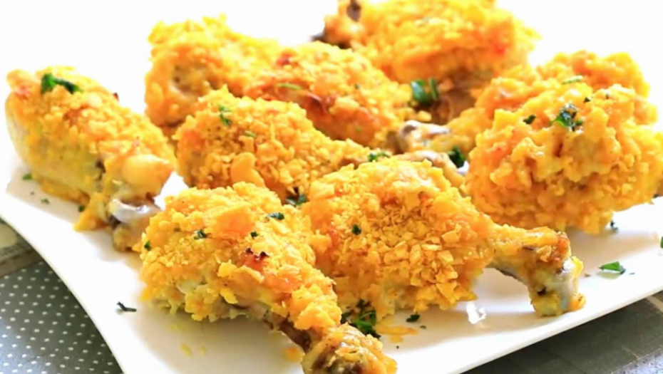 Nećete joj odoleti: Pohovana piletina iz rerne sa kornfleksom