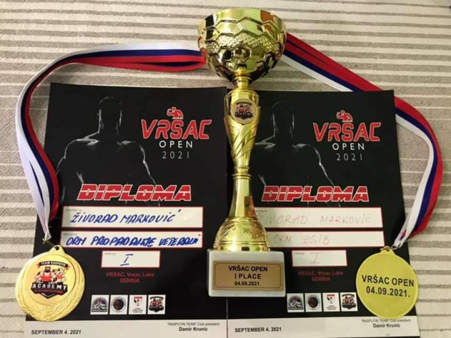 Žika je evropski šampion u dizanju tegova, a sada je Srbiji doneo još dva zlata u dve nove kategorije!