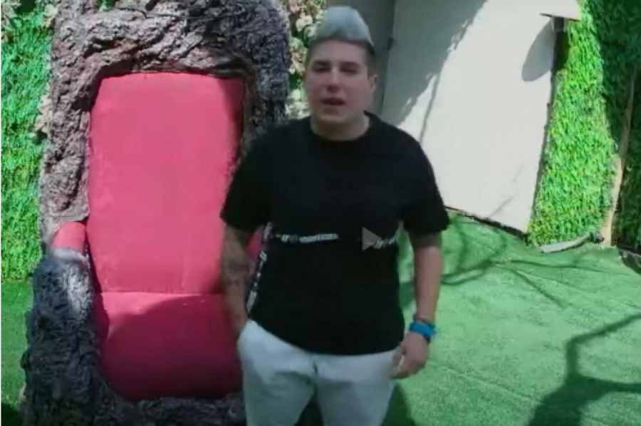 MATORA PRIZNALA AFERU SA TIJANOM AJFON! Jovana zadrugarki do detalja prepiričala vrelu akciju sa starletom