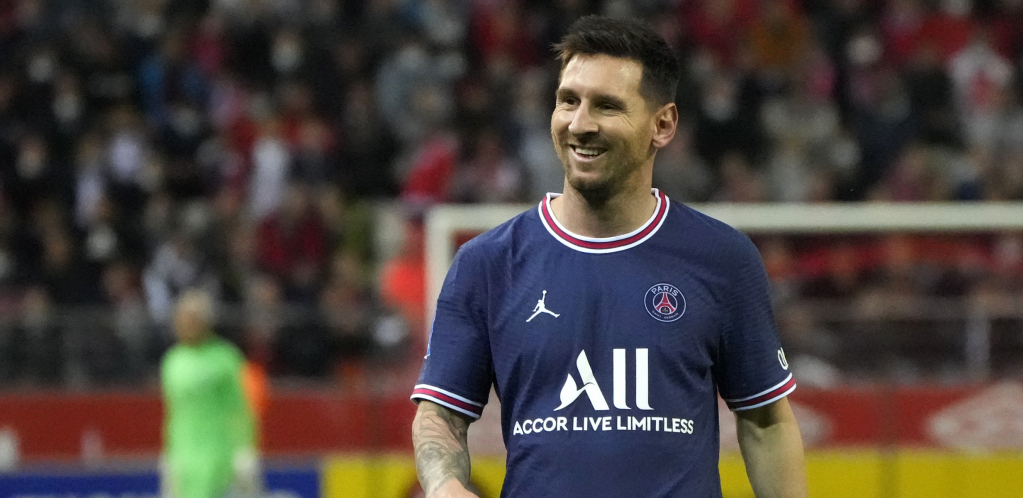 PARIZ JOŠ UVEK ČEKA NA DEBI MESIJA! Argentinac propušta naredni meč PSŽ-a?