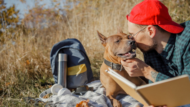 TAJNI JEZIK PASA Mali znakovi koji mogu pomoći da se postavite u svakoj situaciji prema svom ljubimcu