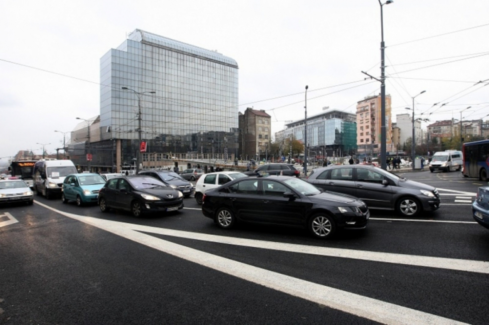 VOŽNJA KROZ PAKAO Imate noćne more od kružnog toka, evo za koje pravilo veliki broj vozača i ne zna