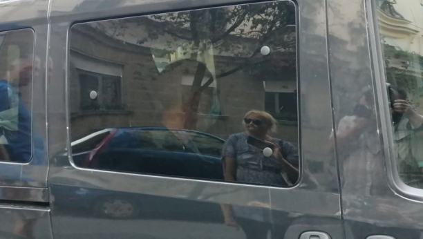 ALEKSIĆU OSTALO JOŠ MALO OD ŽIVOTA? Posle osam meseci pritvora izgleda jezivo! (FOTO/VIDEO)