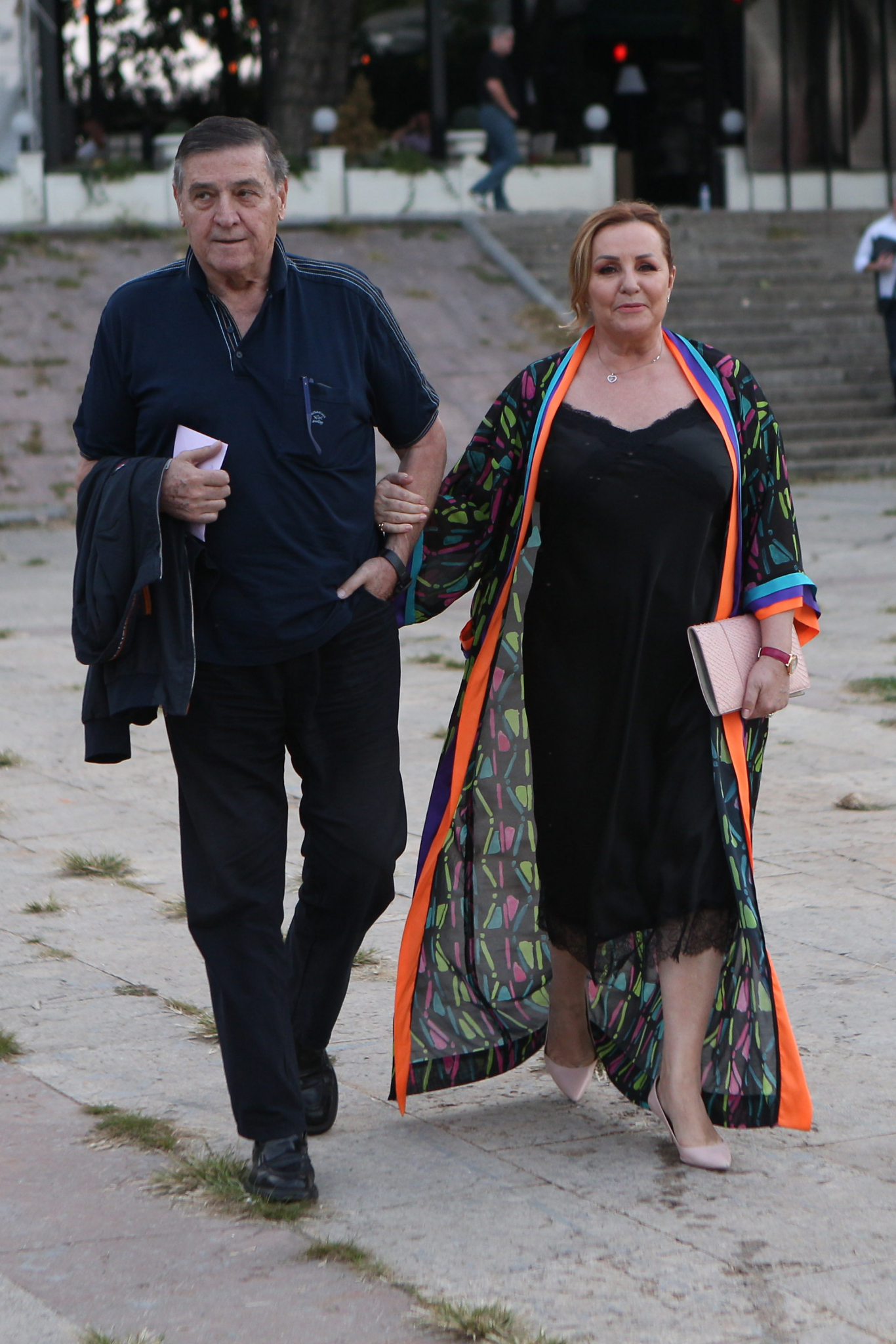 KOGA LJUBE POSLANICI? Otkrivamo sve tajne zanimljivog ljubavnog života naših narodnih tribuna (FOTO)