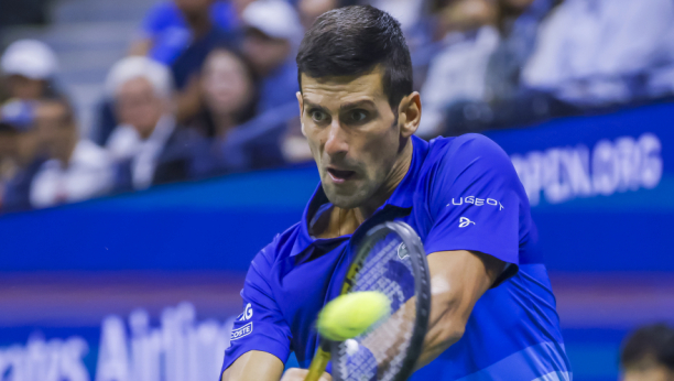 NEDELJA ZA NEDELJOM! Nole još uvek gleda sve sa vrha!