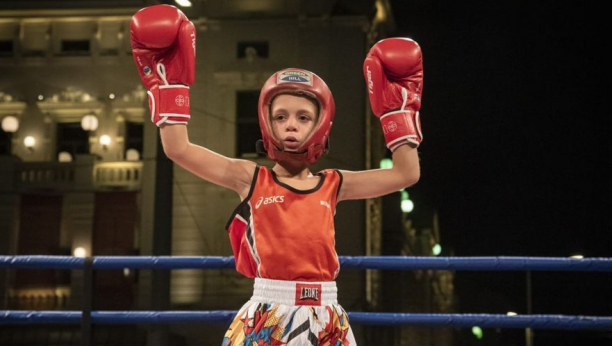 SVI NA BOKS! Borovčanin: Besplatne škole za srpske mališane