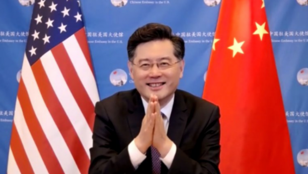 MOLIM VAS DA UĆUTITE! Kineski ambasador u Americi šokirao sve diplomate