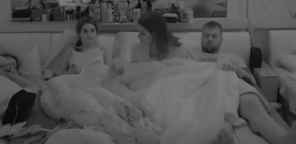 HAOS USRED NOĆI ZBOG JANJUŠA Gađale se i otimale oko košarkaša!