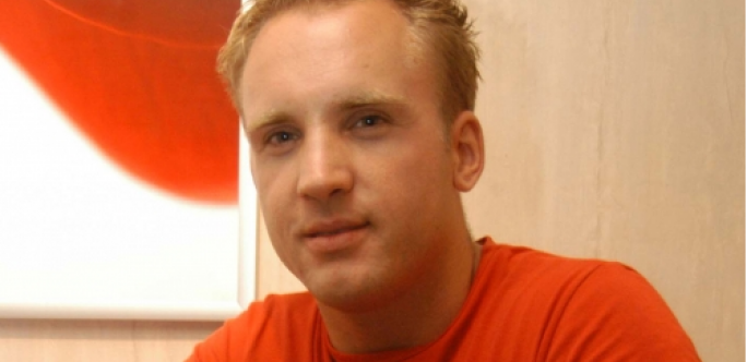 ARKANOV SIN MIHAJLO BIO JE NAJPOŽELJNIJI FRAJER U JUGOSLAVIJI Mislili su da će oženiti  ovu pevačicu, a evo kako sada izgleda! (FOTO)