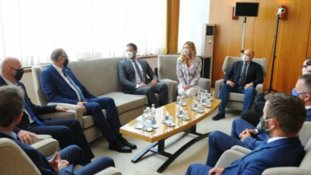 SPORT KOJI OD NAJRANIJEG DOBA PRIVLAČI PAŽNJU Udovičić s čelnim ljudima evropskog i svetskog badmintona