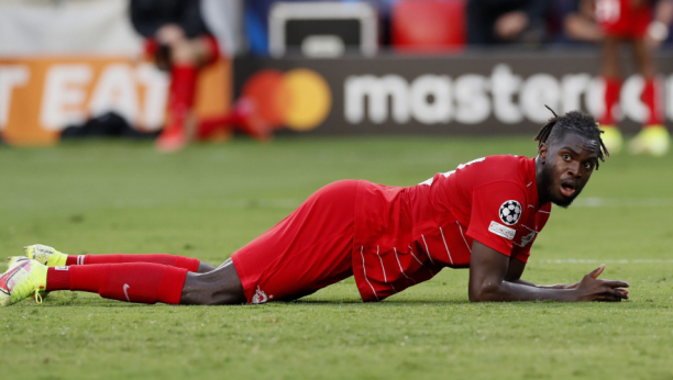 PROMAŠAJ SEZONE Čoveče, nije ti ovo američki fudbal (VIDEO)