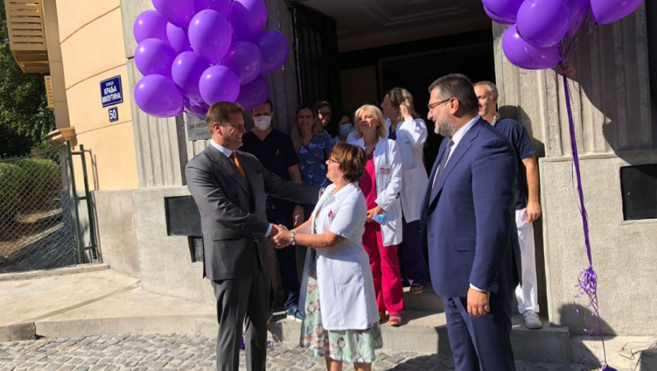 ZAHVALNICA KOMPANIJI MILLENNIUM TEAM Posle 96 godina obnovljen Institut za neonatologiju