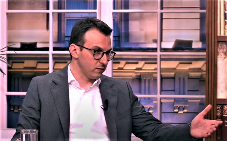 TADIĆEVA SRAMOTA Pobegao u Rumuniju dok je takozvano Kosovo proglašavalo nezavisnost!