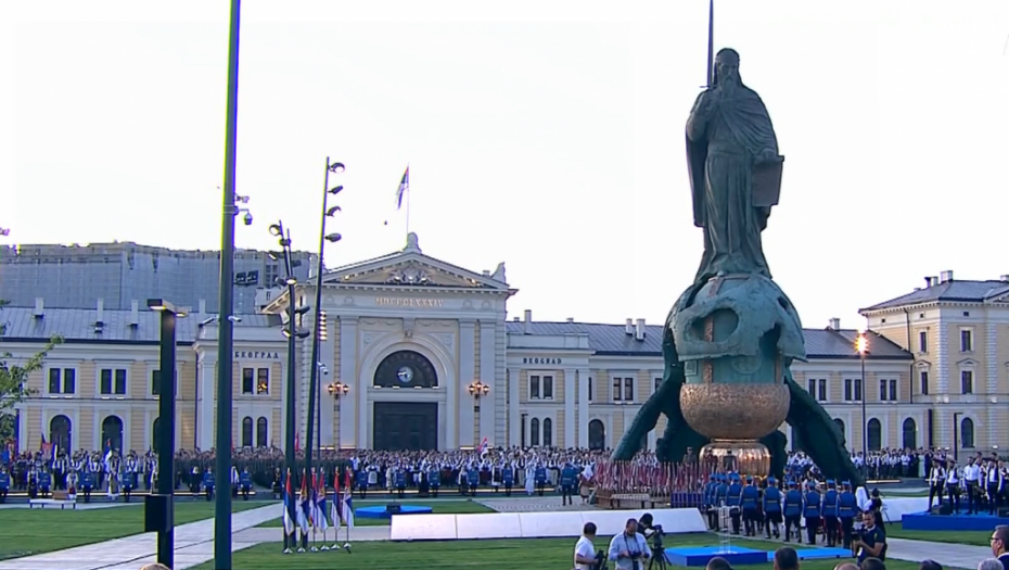 DAN SRPSKOG JEDINSTVA, SLOBODE I NACIONALNE ZASTAVE Predsednik Vučić poručio: Sloboda Srbije nema cenu! (VIDEO)