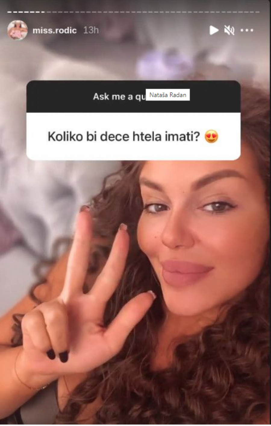 JOŠ JEDNA SESTRA RODIĆ SA SINOM POZNATE PEVAČICE Progovorila o planovima za udaju