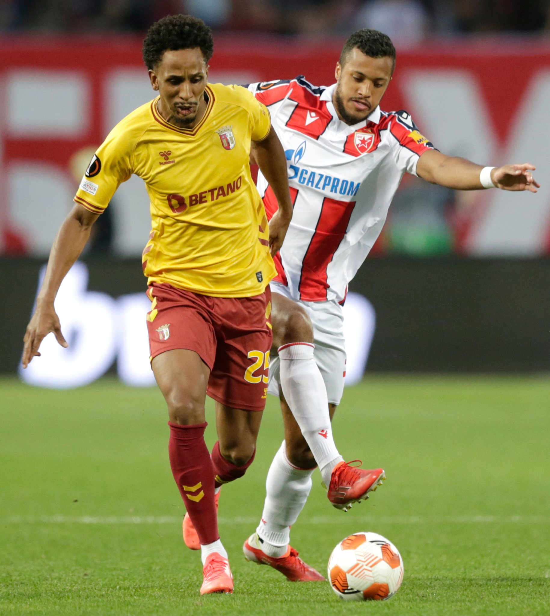 POTPUNI ŠOK! Dejan Stanković napravio OGROMNO IZNENAĐENJE u startnoj postavi!