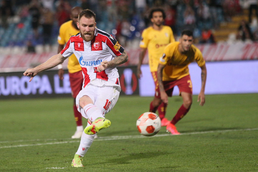 ZVEZDINA GOL MAŠINA NE ZNA DA STANE! Katai na osam utakmica postigao deve golova, ali tu nije kraj!