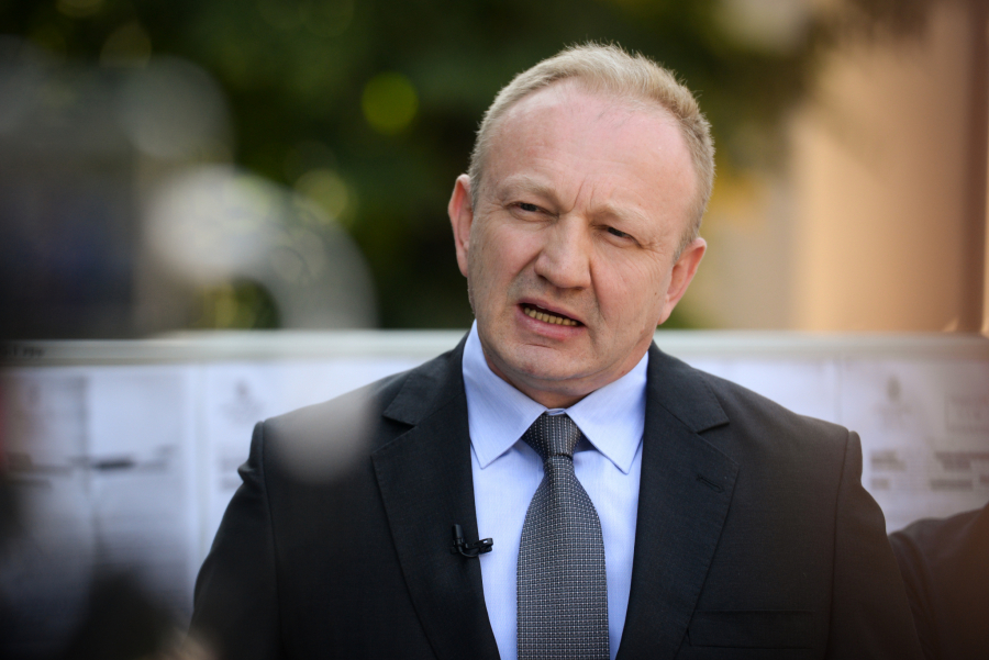 LIDER SSP-A OLADIO KANDIDATA NARODNE STRANKE ZA PREDSEDNIČKE IZBORE: Jeremiću moša, Đilas neće Ponoša!