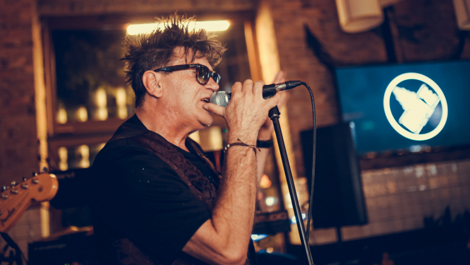 Crvena jabuka uveličala prvi rodjendan Moonze