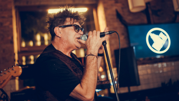 Crvena jabuka uveličala prvi rodjendan Moonze