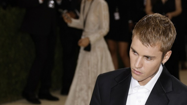 NAKON HITNE HOSPITALIZACIJE! Supruga poznatog pevača u 25. godini imala prve simptome moždanog udara, a tu nije kraj užasima!