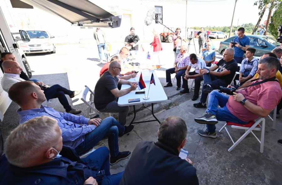 VESIĆ IZNEO STAV BEOGRADA Privreda mora da radi, a mere da se poštuju