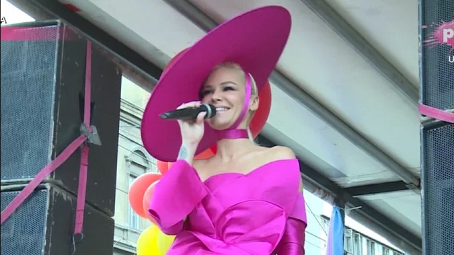 NATAŠA BEKVALAC SUTRA SLAVI ROĐENDAN Poznata pevačica puni 41. godinu, a na ovu luksuznu lokaciju vodi prijatelje!