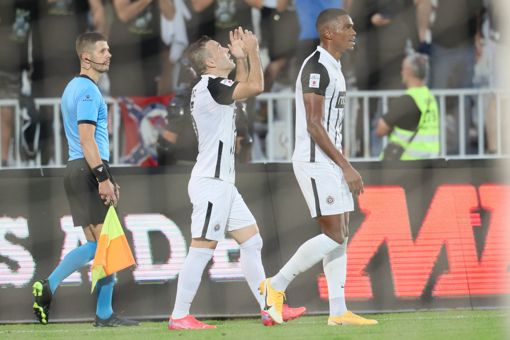 DERBI KAKAV SE DUGO ČEKAO! Katai sprečio slavlje Partizana, bez pobednika u 165. okršaju 