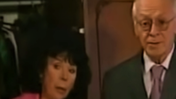 VIC DANA Žena se dere na muža...