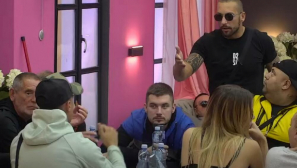 ZAPRETILA MU JE TUŽBOM! Zadrugar ispričao da ga je cimerka zadovoljavala, ponizio je nikad gore i stavio na stub srama pred svima!