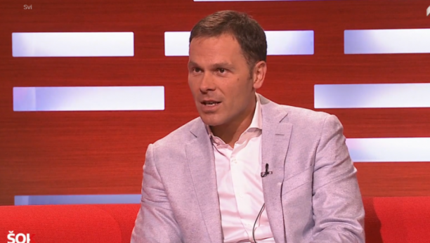 VEOMA POTRESNA PRIČA Siniši Malom umrla majka, a on ostaje sam u Americi! Otac mi je rekao: Ostani tu, još je teška situacija u Srbiji