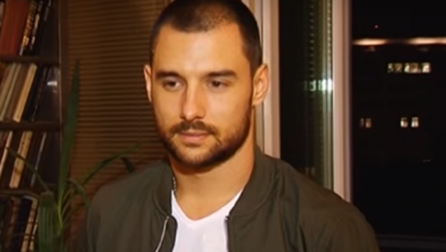 JEDNA GREŠKA GA JE SKUPO KOŠTALA Poznati pevač otkrio koji potez mu je ugrozio karijeru!