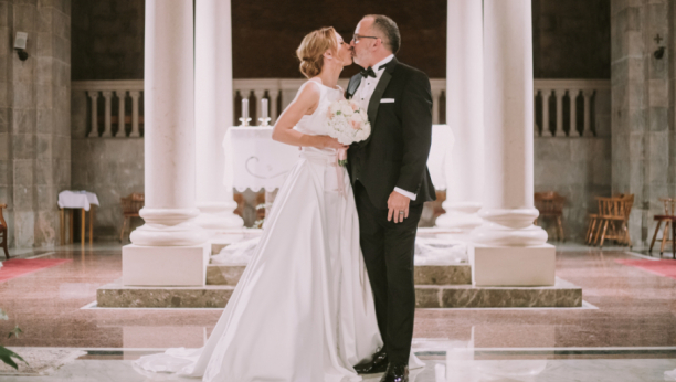 TADA JE POKAZAO KOLIKI JE ČOVEK Pevač nikad iskrenije o svom životu, a ovaj fudbaler mu je pomogao kada mu je žena dobila moždani udar