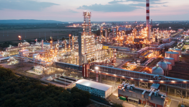 CENA NAFTE PONOVO U PORASTU: Poznato kako će se to odraziti na vozače u Srbiji