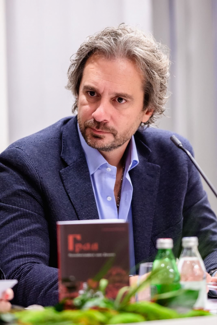 PREDSTAVLJENA PSIHOBIOGRAFIJA CARA DUŠANA Knjiga poznatog psihijatra i psihoterapeuta, Aleksandra Misojčića, promovisana u hotelu Zepter