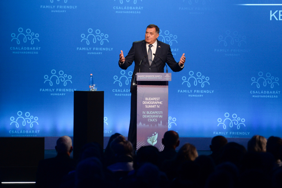 DODIK OČITAO LEKCIJU IZETBEGOVIĆU Hoćete da nas podmitite amandmanom u koji staje pola miliona ubijenih Srba