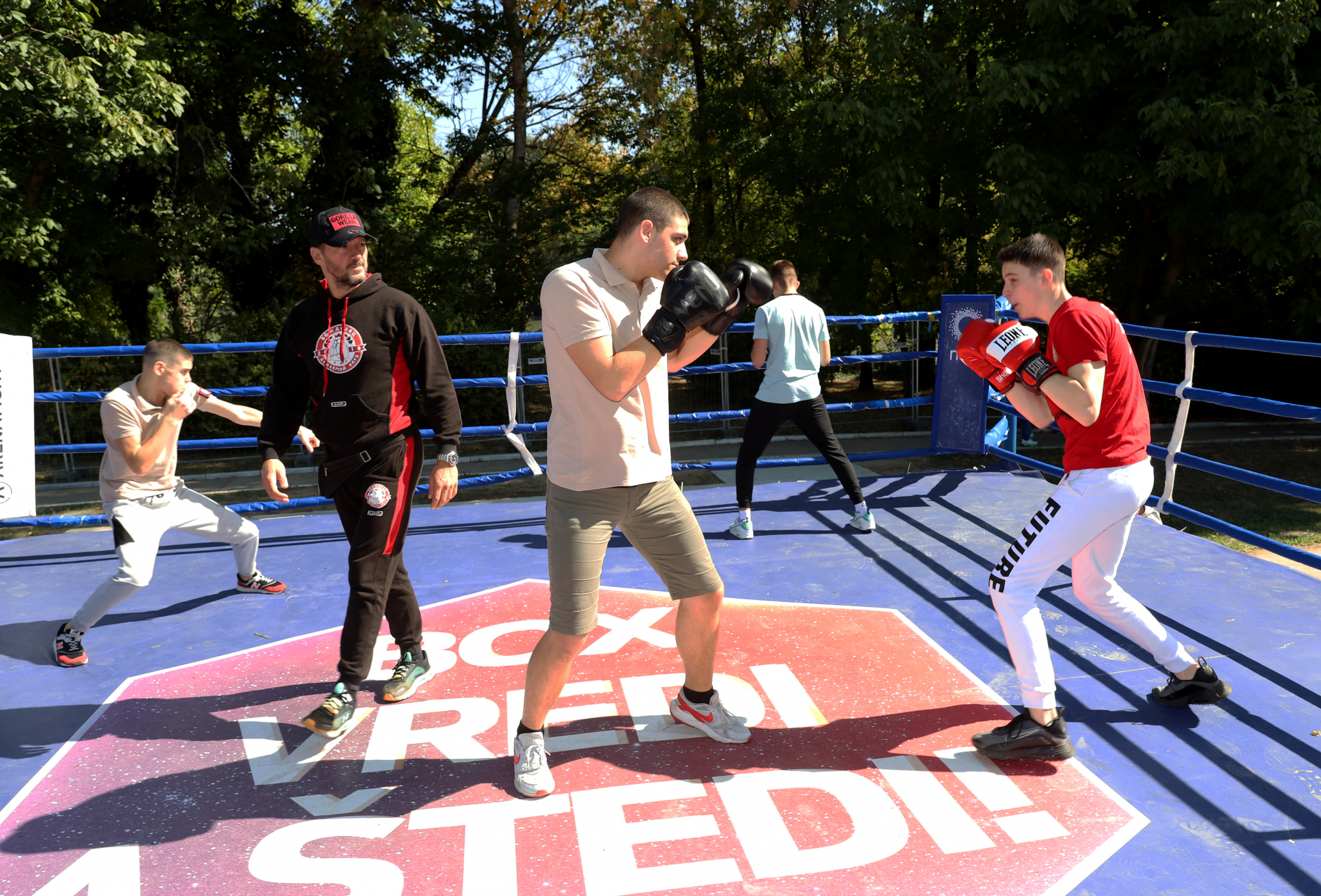 ALO! ODABRAO PRAVOG PARTNERA Gužva na Adi, svi bi u boksere!