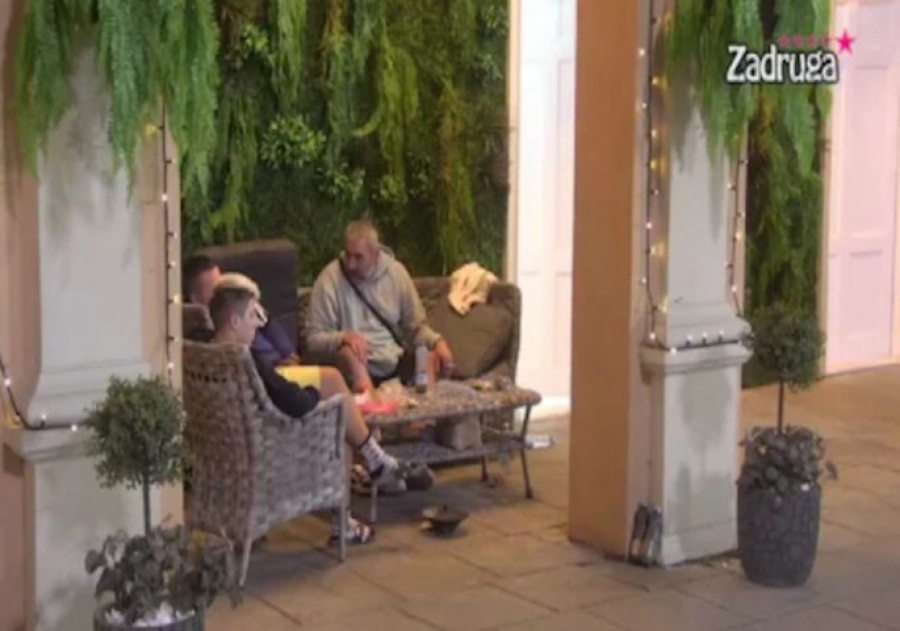OPTUŽILA SI JE DA TI JE UBILA DETE, A NISI NI BILA TRUDNA! Miki Đuričić najstrašnije izvređao Aleksandru Subotić, zadrugari u neverici!