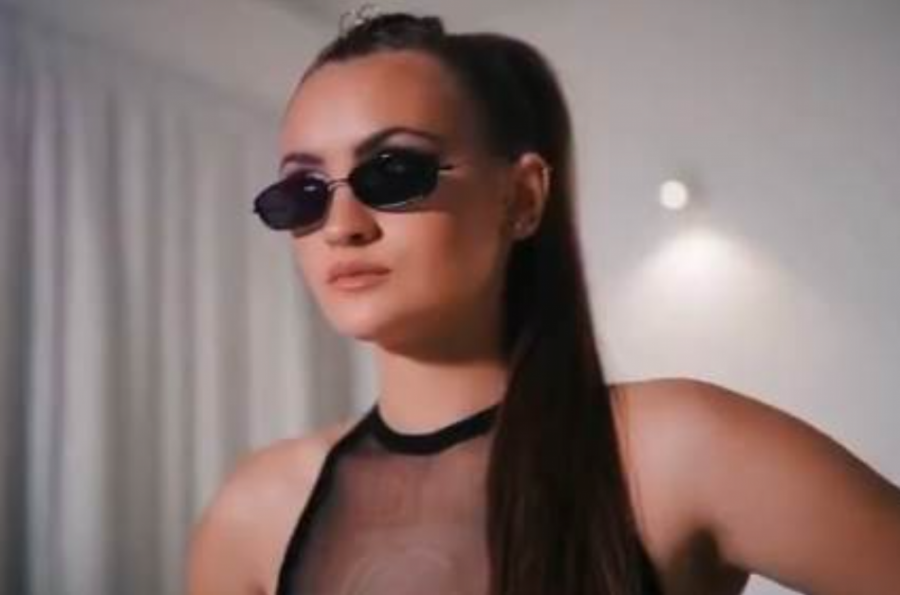 EVO KAKO IZGLEDA ĆERKA TRANSRODNE PEVAČICE Elektra Elit pokazala naslednicu!