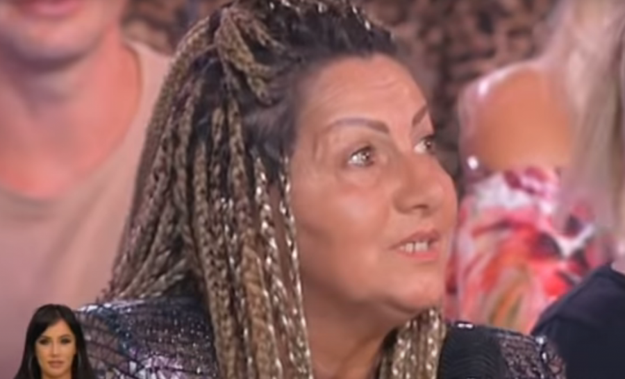 DEJAN ZBOG DALILE GODINAMA NE GOVORI S MAJKOM A ovo je razlog što Biljana nikada nije prihvatila snaju!