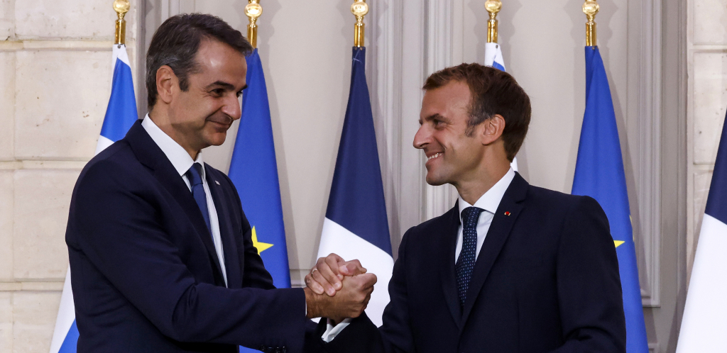 UGOVOR TEŽAK TRI MILIJARDE EVRA Grčka od Francuske kupuje ratne brodove!