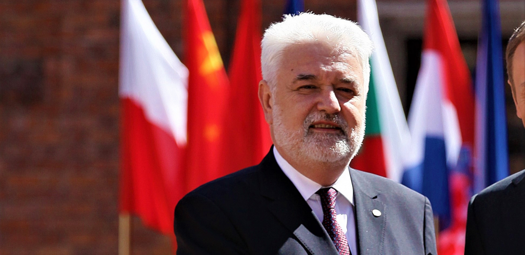 GRAĐANI SRBIJE OSTALI BEZ 700 MILIONA DOLARA Tadićev premijer Cvetković nas uvalio u dugove do guše, danas stigao račun za naplatu!