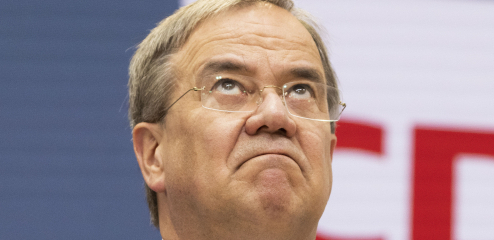 LAŠET NE ODUSTAJE Želi da privuče k sebi ove dve partije: NEMCI ga ne žele!